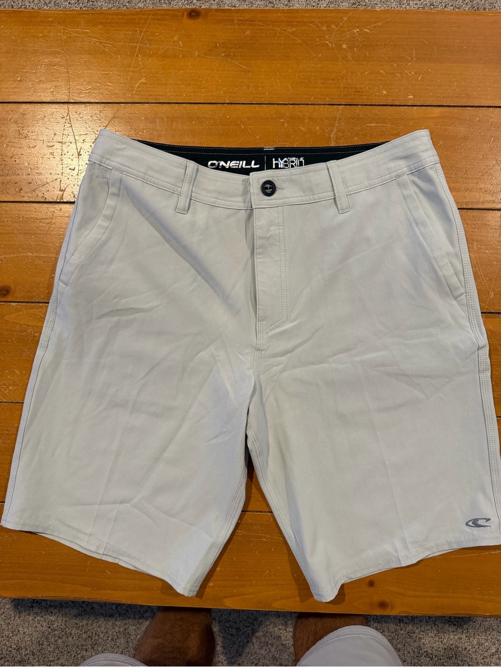 O'Neill Men's Light Gray Flat Front Hybrid Shorts